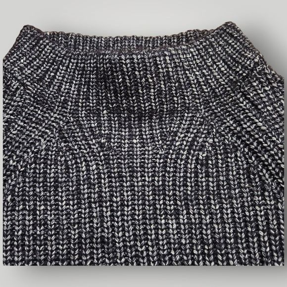 Ann Taylor Women's S Navy Blue White Marled Ribbed- Knit Mock Neck Sweater - Picture 3 of 9